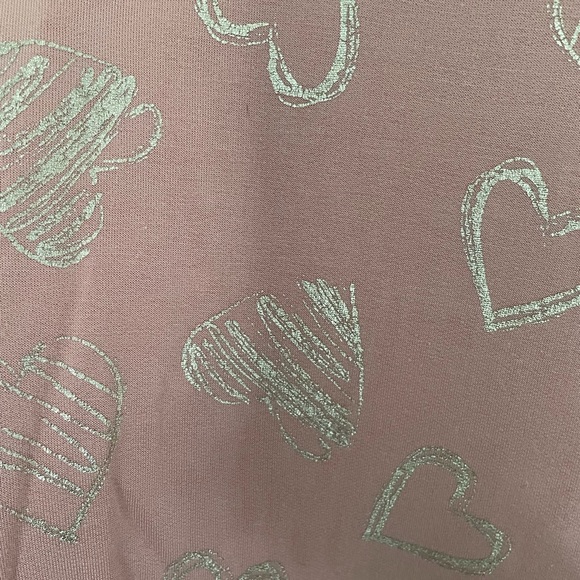 Pink shirt with hearts - Picture 3 of 3
